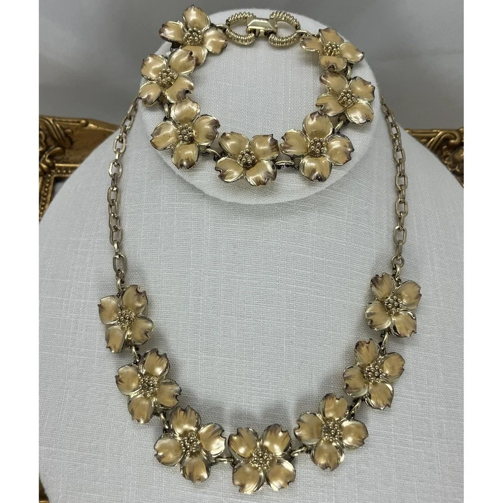 Vtg 50's Dogwood Gold Tone Collar/Choker Necklace & Bracelet NC Flower Romantic